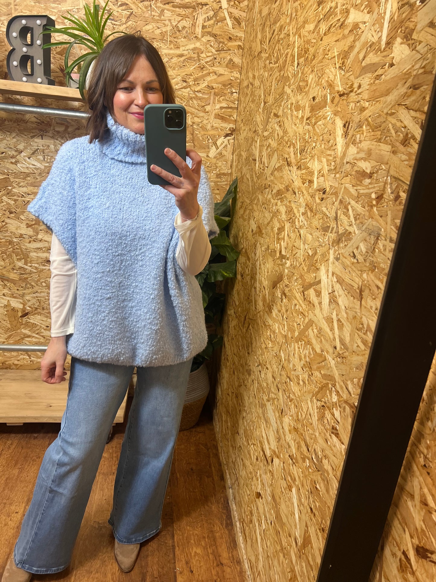 Sleeveless Popcorn Knit