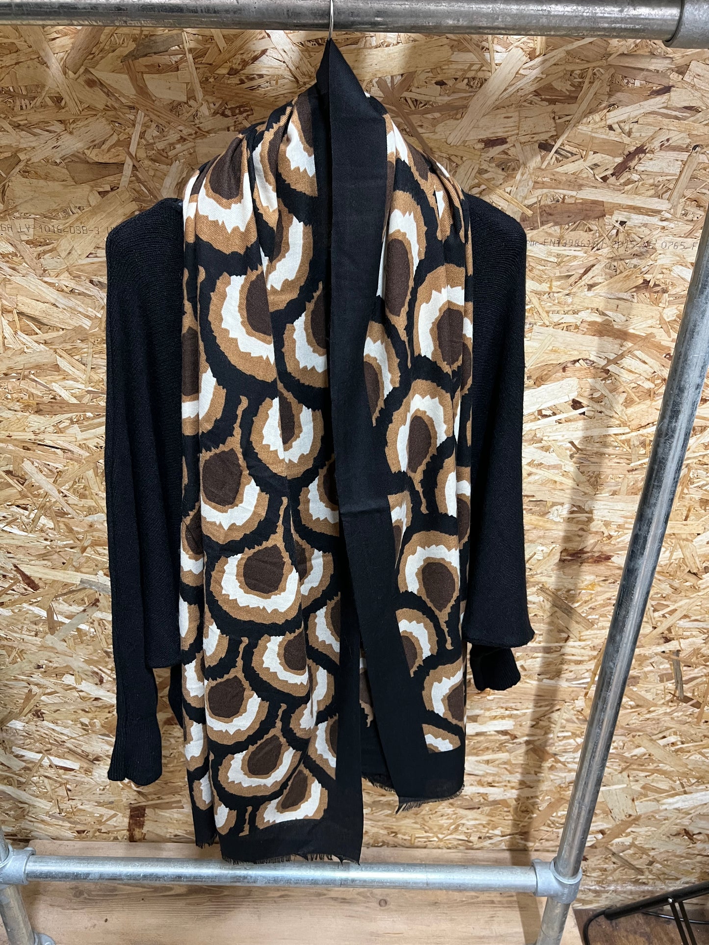 Scallop Pattern Scarf