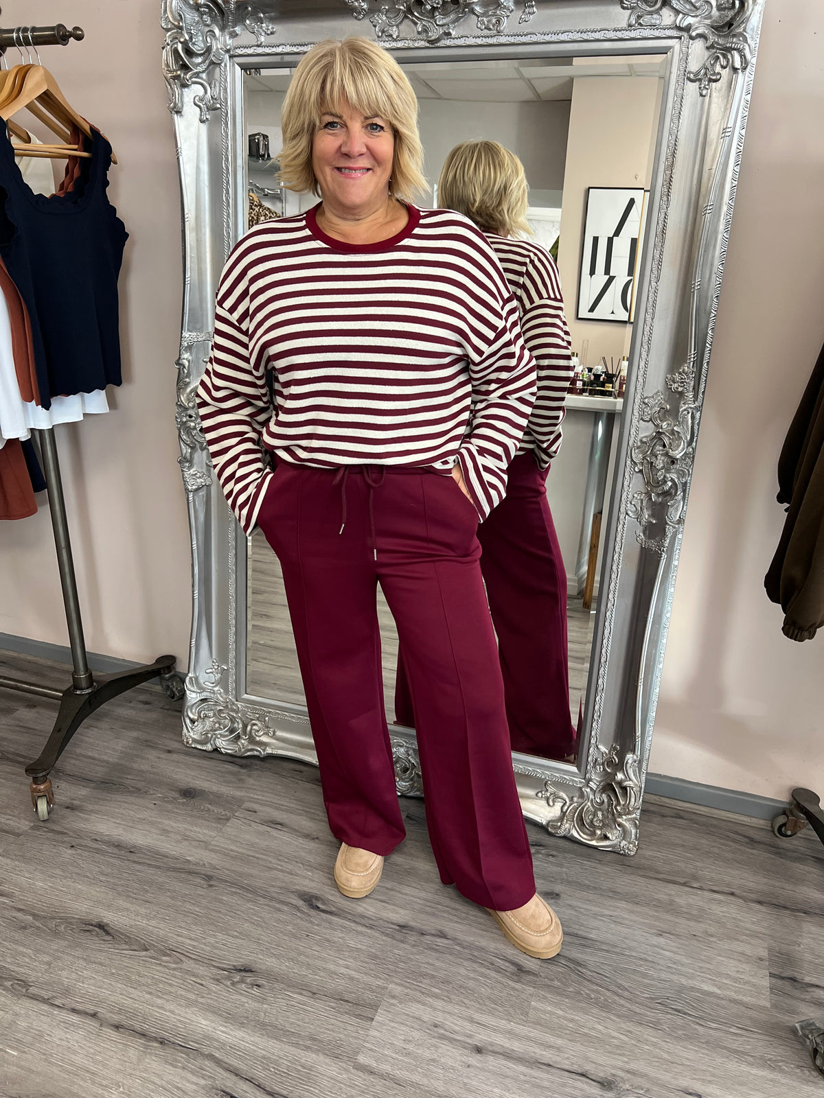 Basic Stripe Sweatshirt