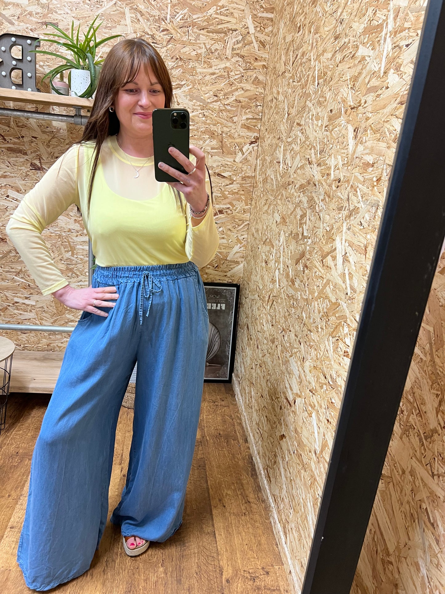 Lemon Mesh Top