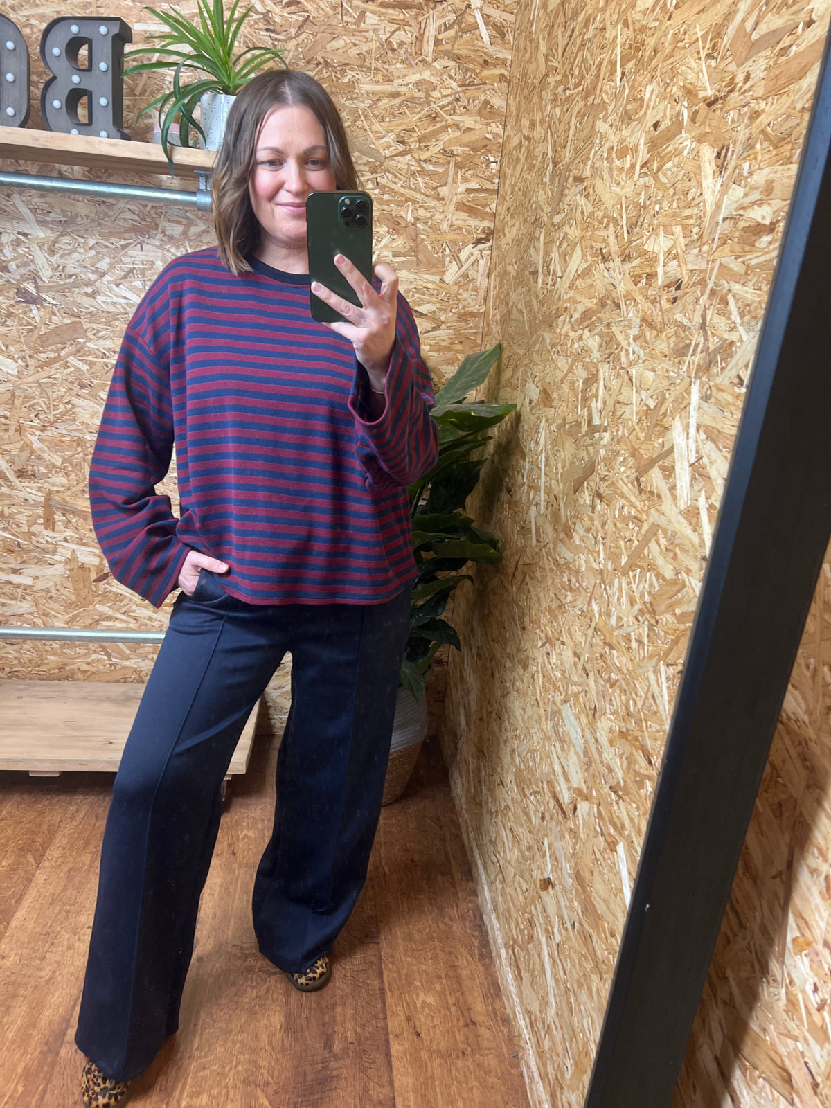 Basic Stripe Sweatshirt