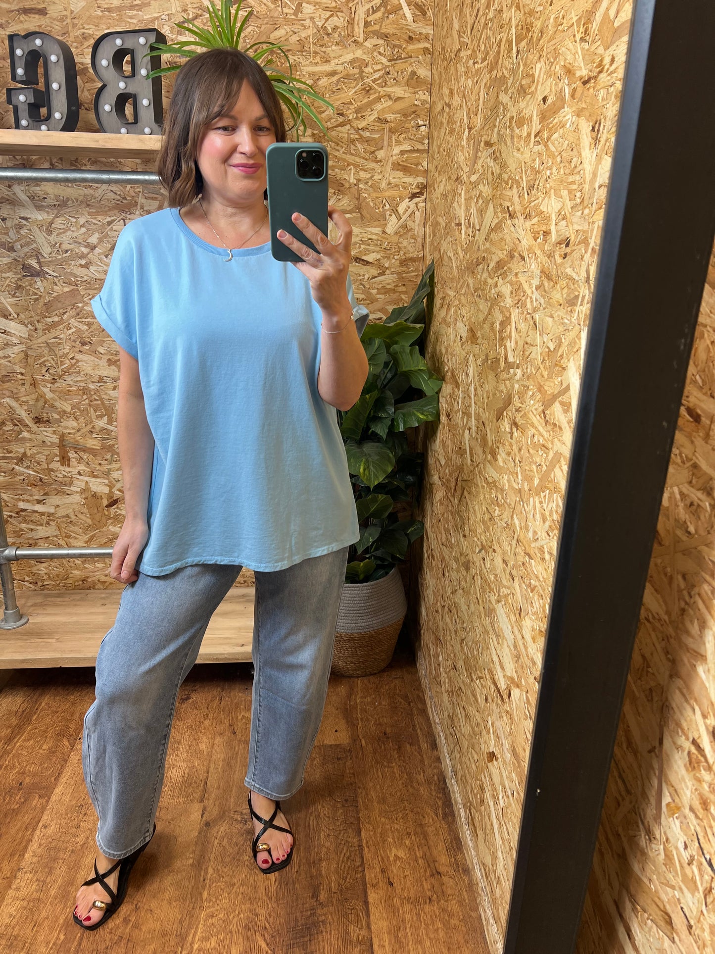Danni Roll Sleeve Tee