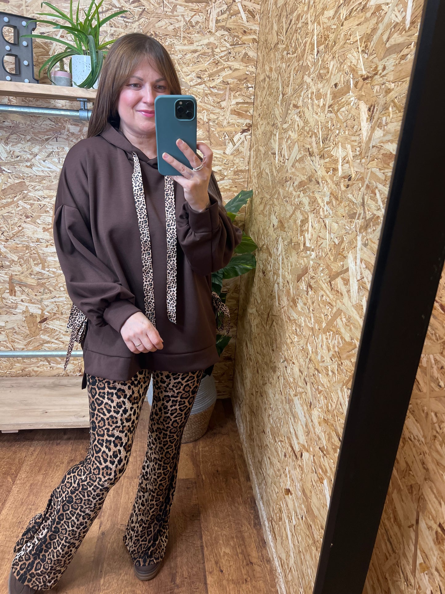 Leopard Ribbon Tie Hoodie