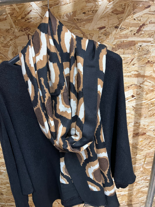 Scallop Pattern Scarf