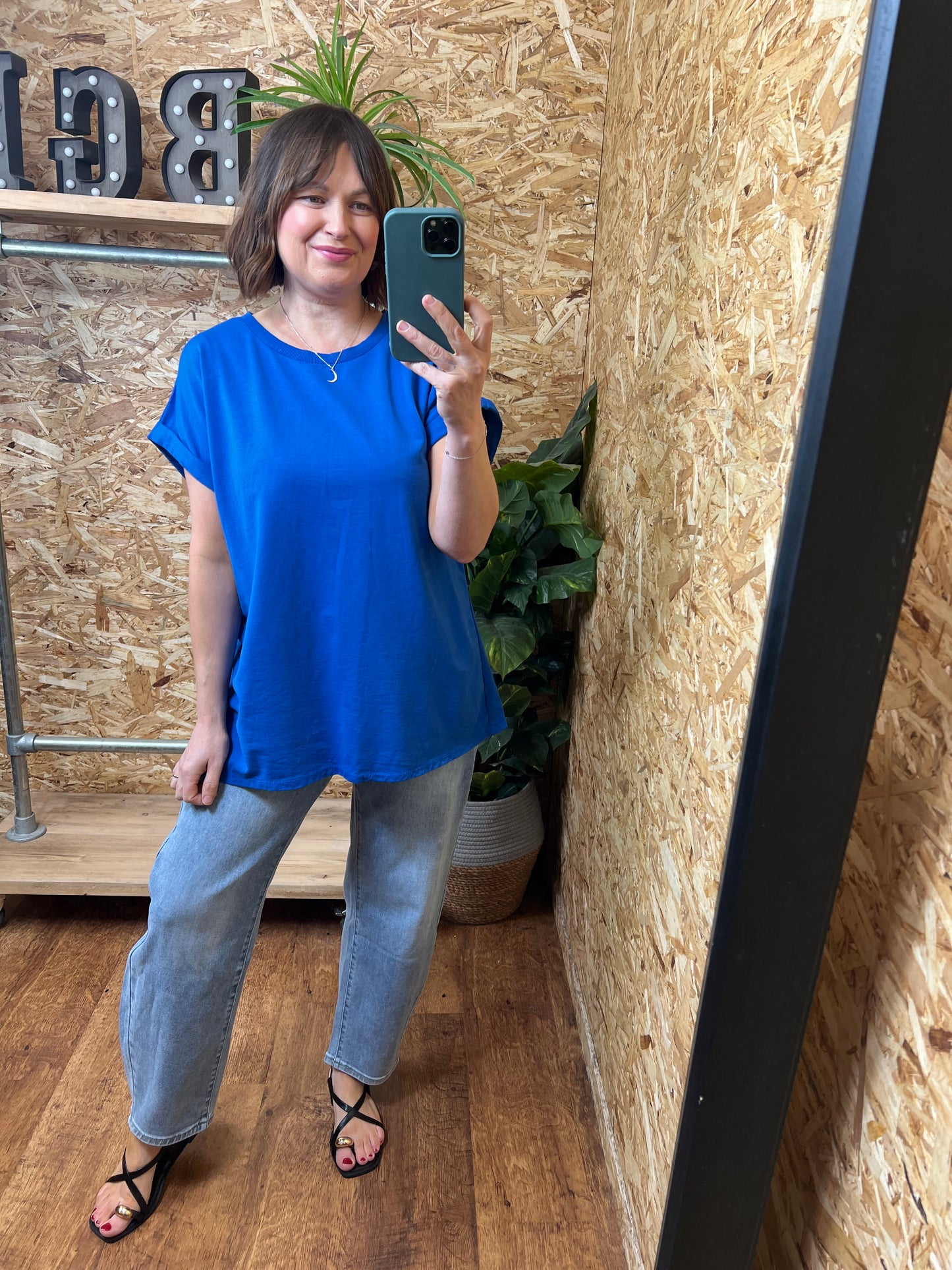 Danni Roll Sleeve Tee