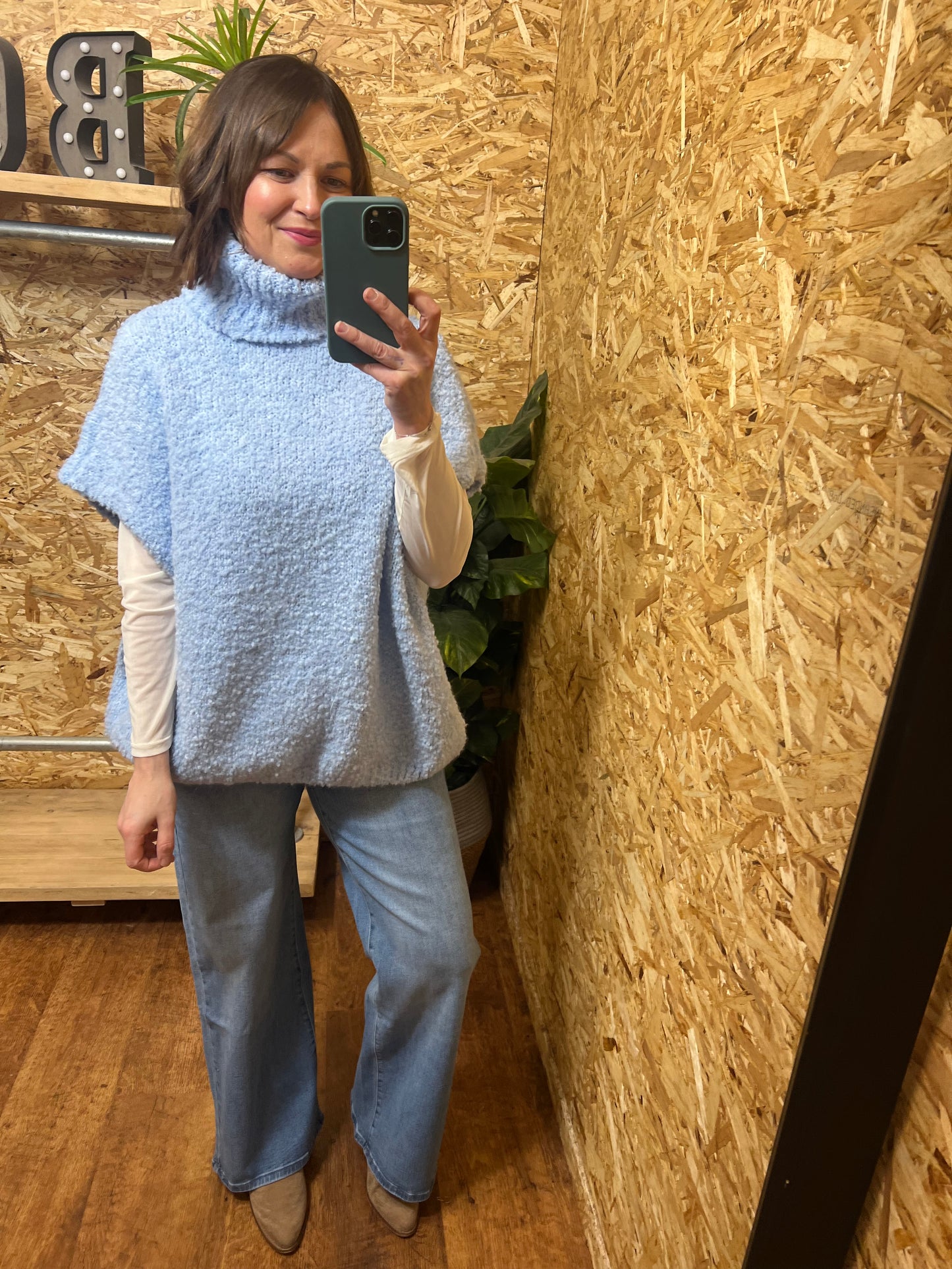 Sleeveless Popcorn Knit