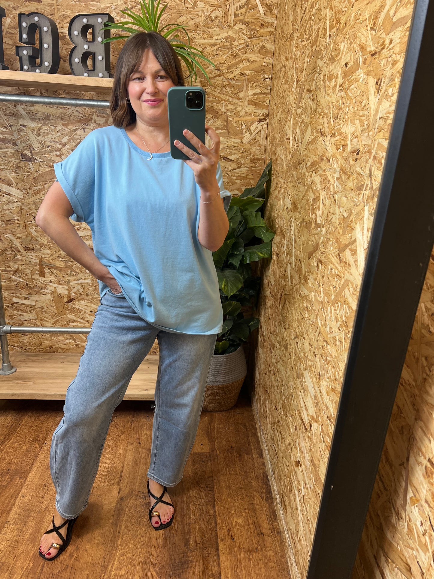 Danni Roll Sleeve Tee