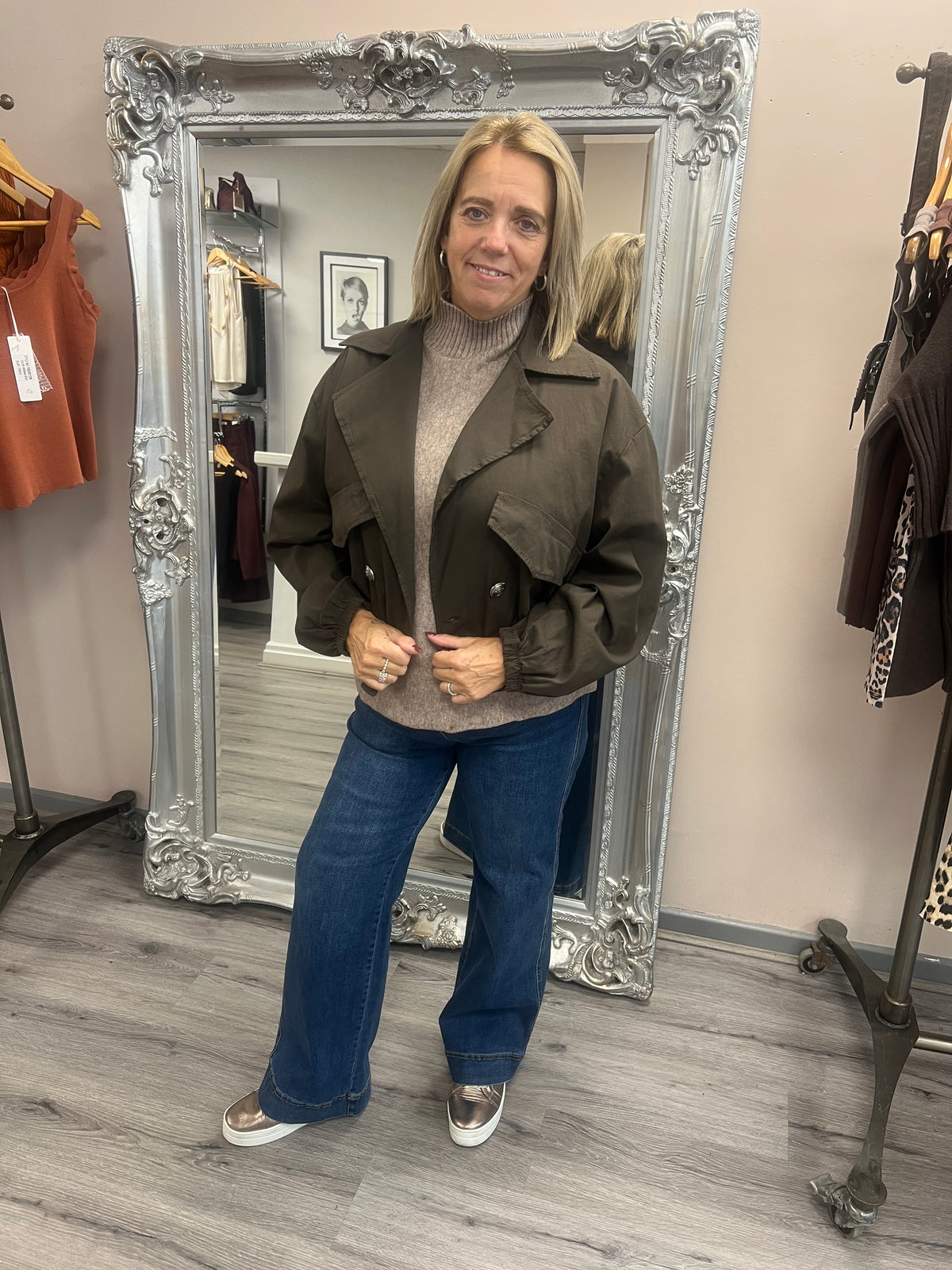 Trench Style Bomber