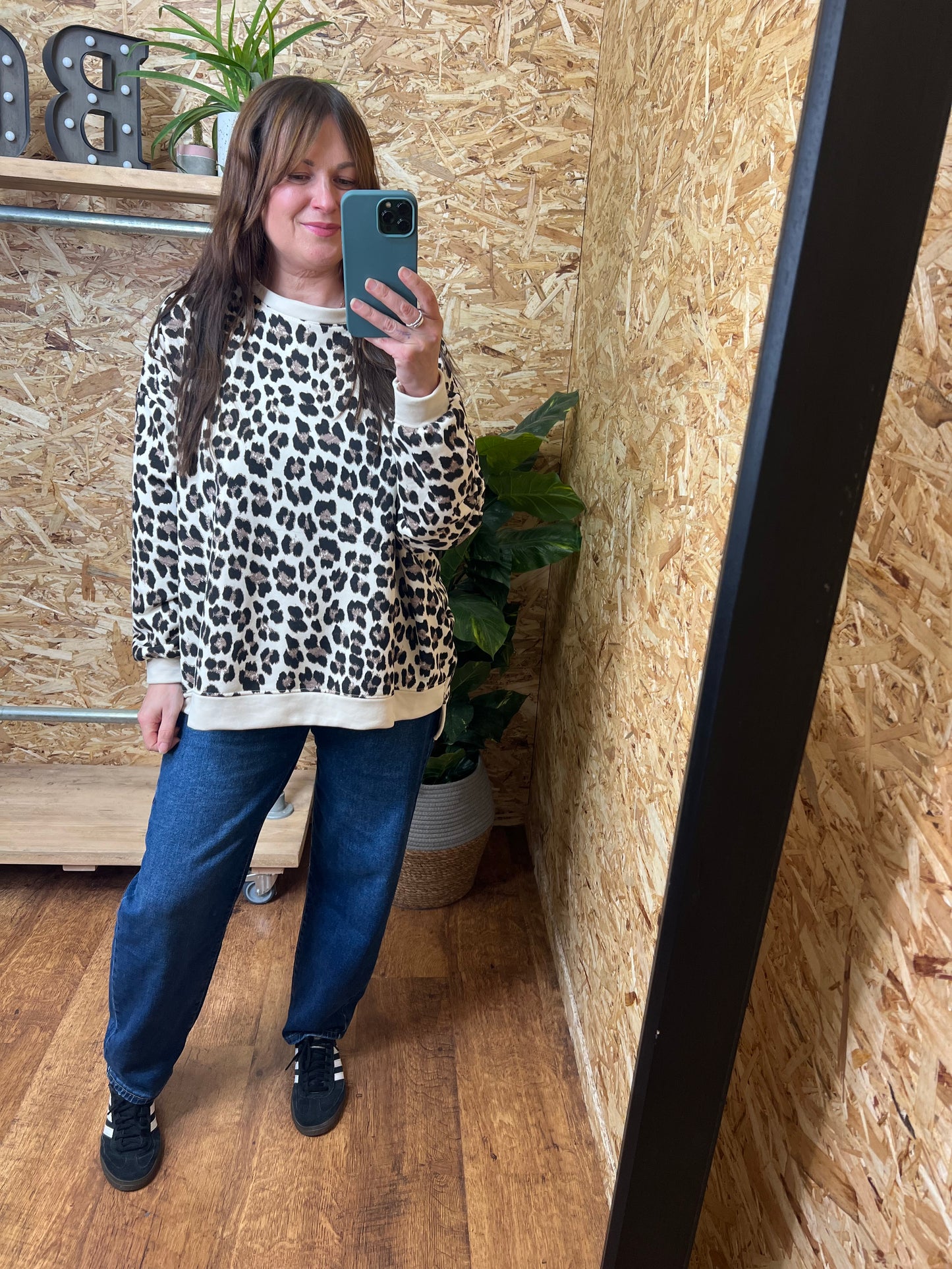 Oversized Leopard Sweatshirt