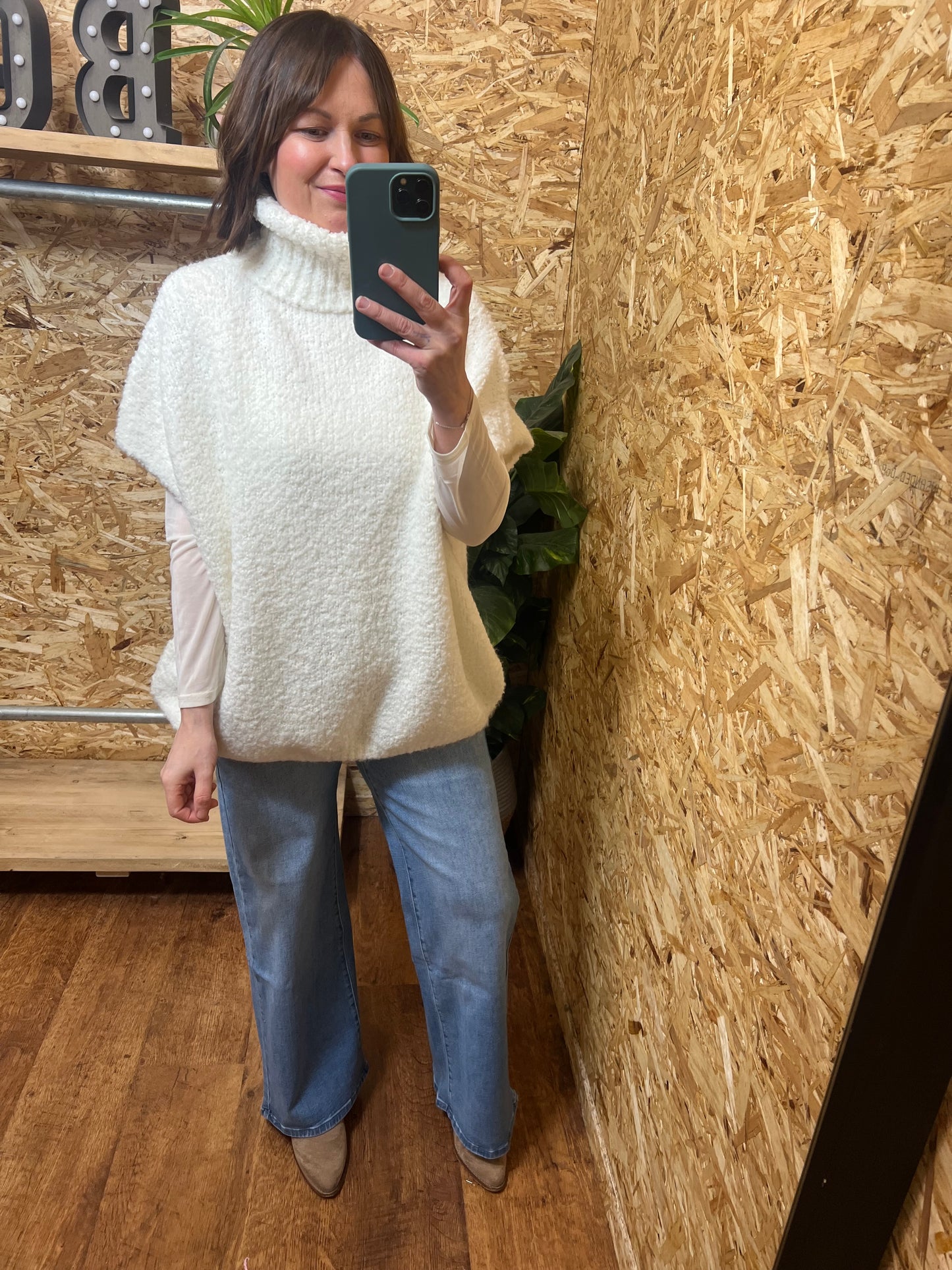 Sleeveless Popcorn Knit