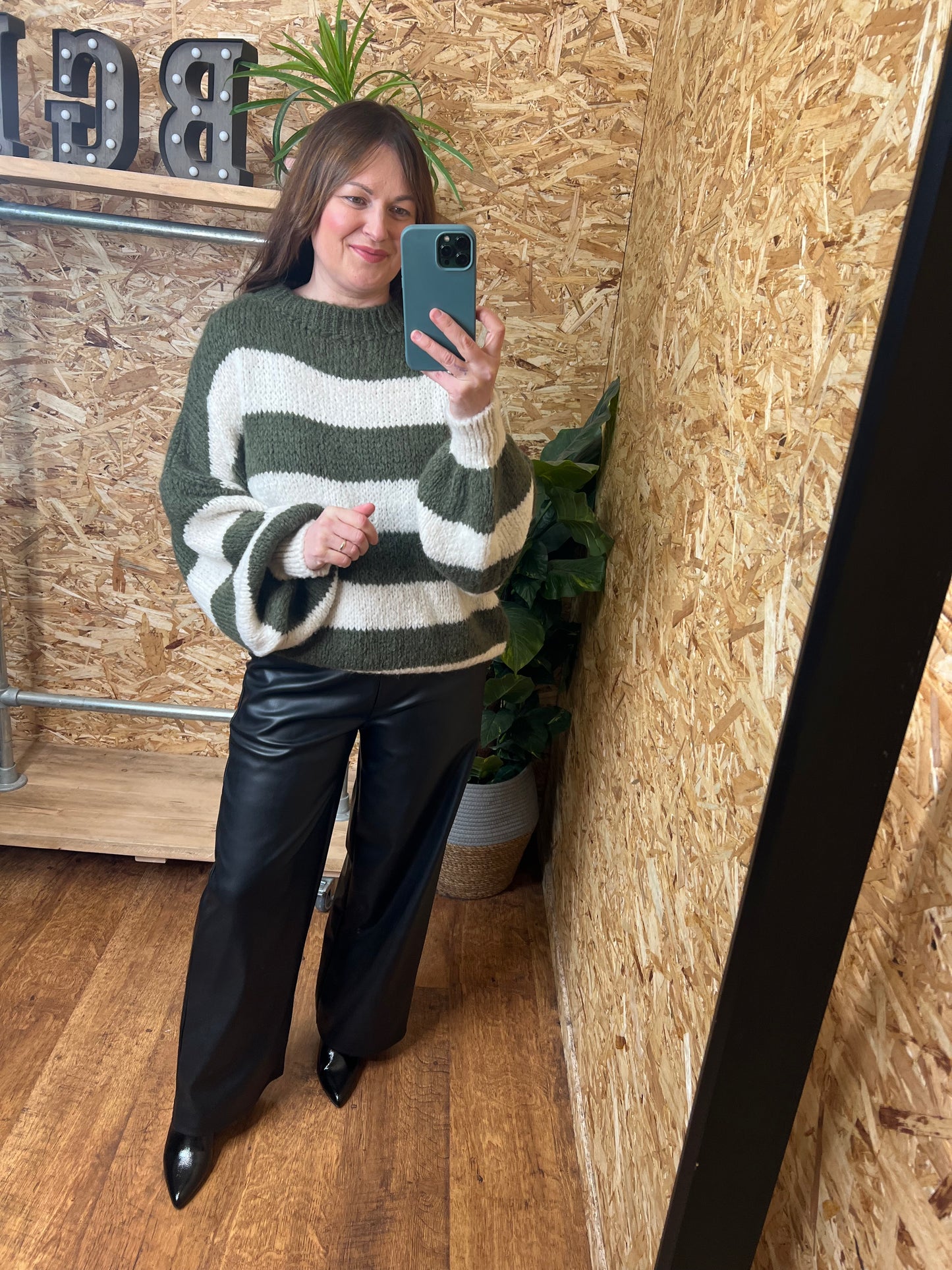 Stripe Balloon Sleeve Knit