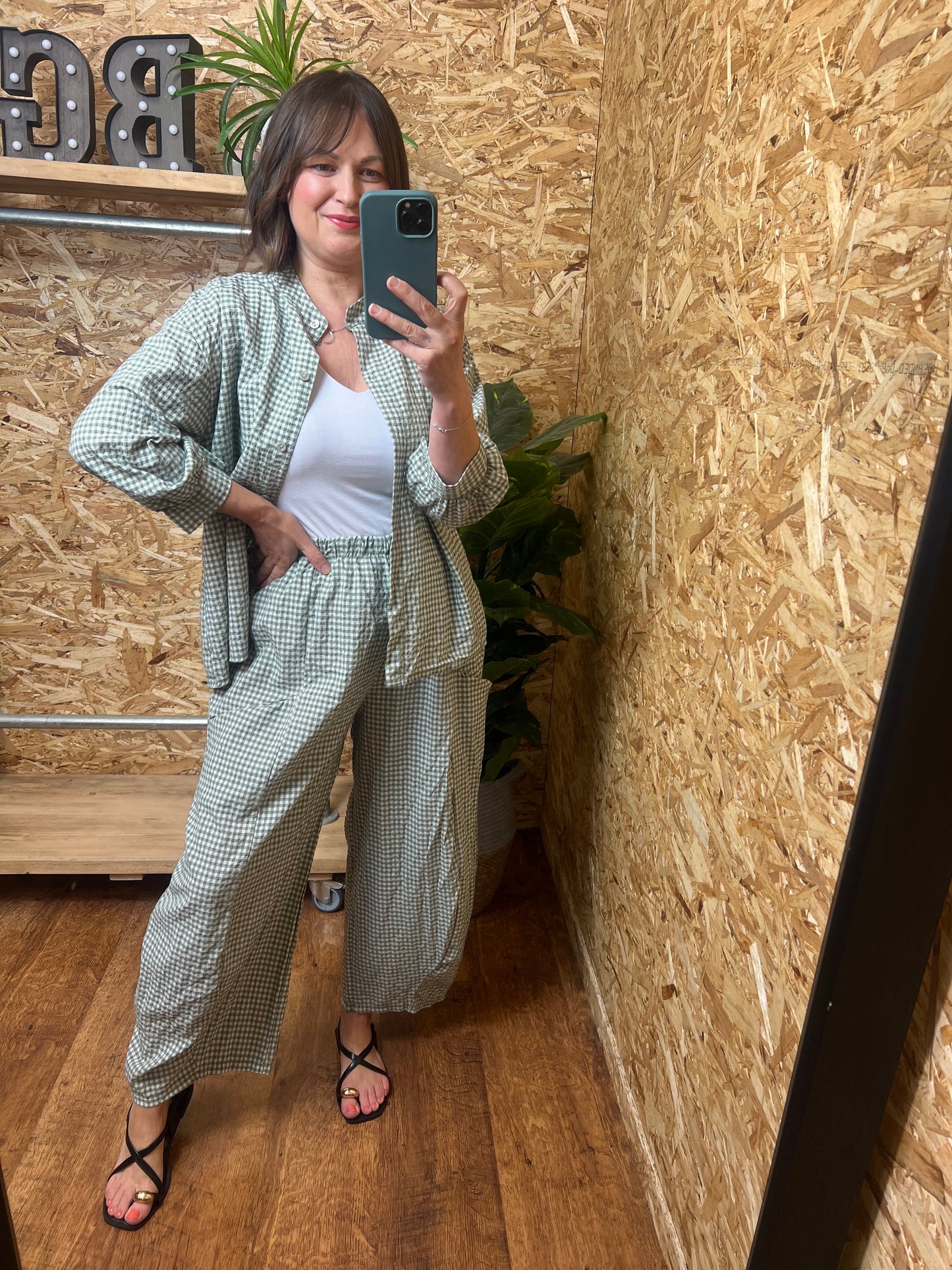 Gingham Barrel Trousers
