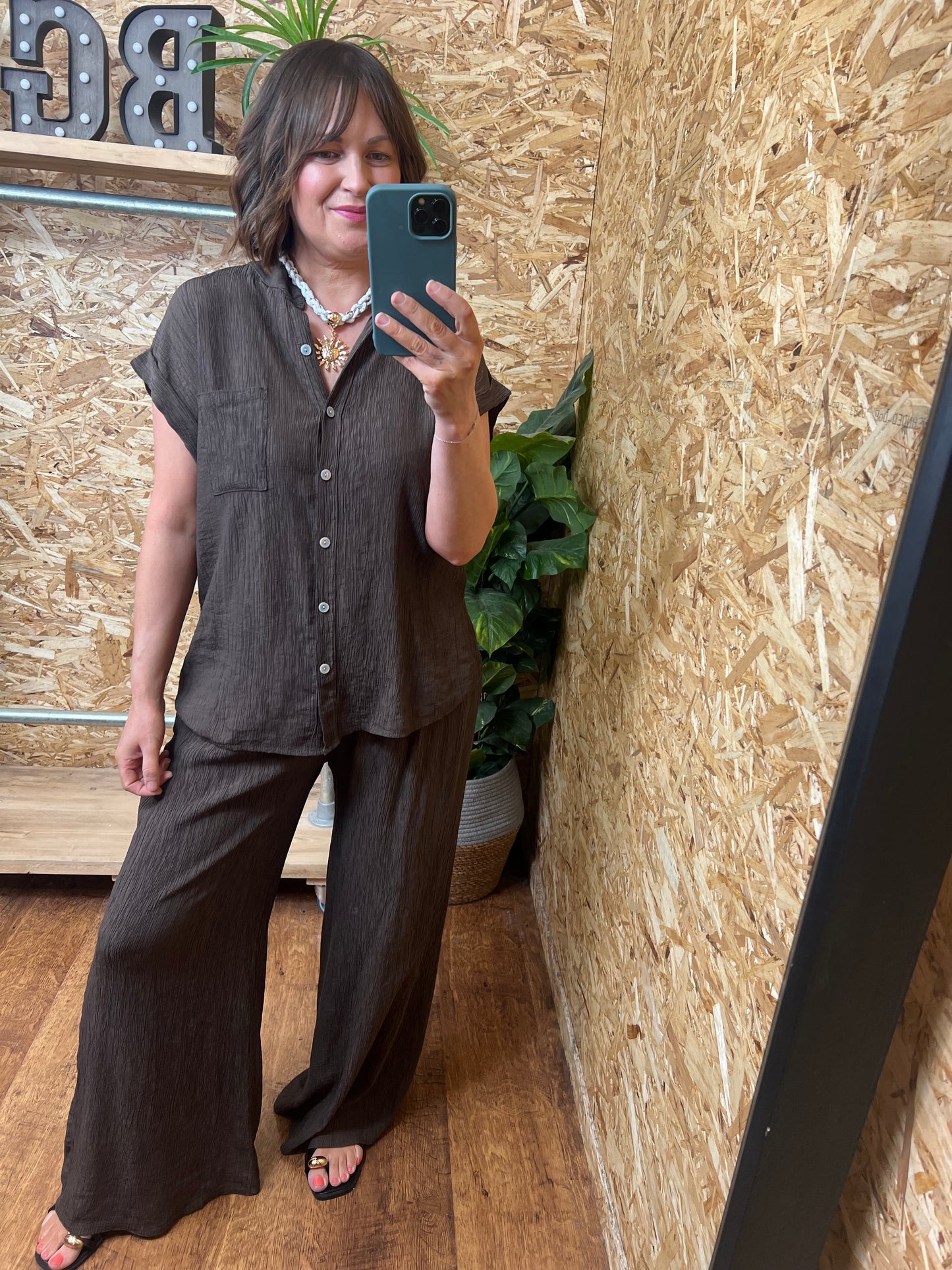 Raya Plisse Trousers