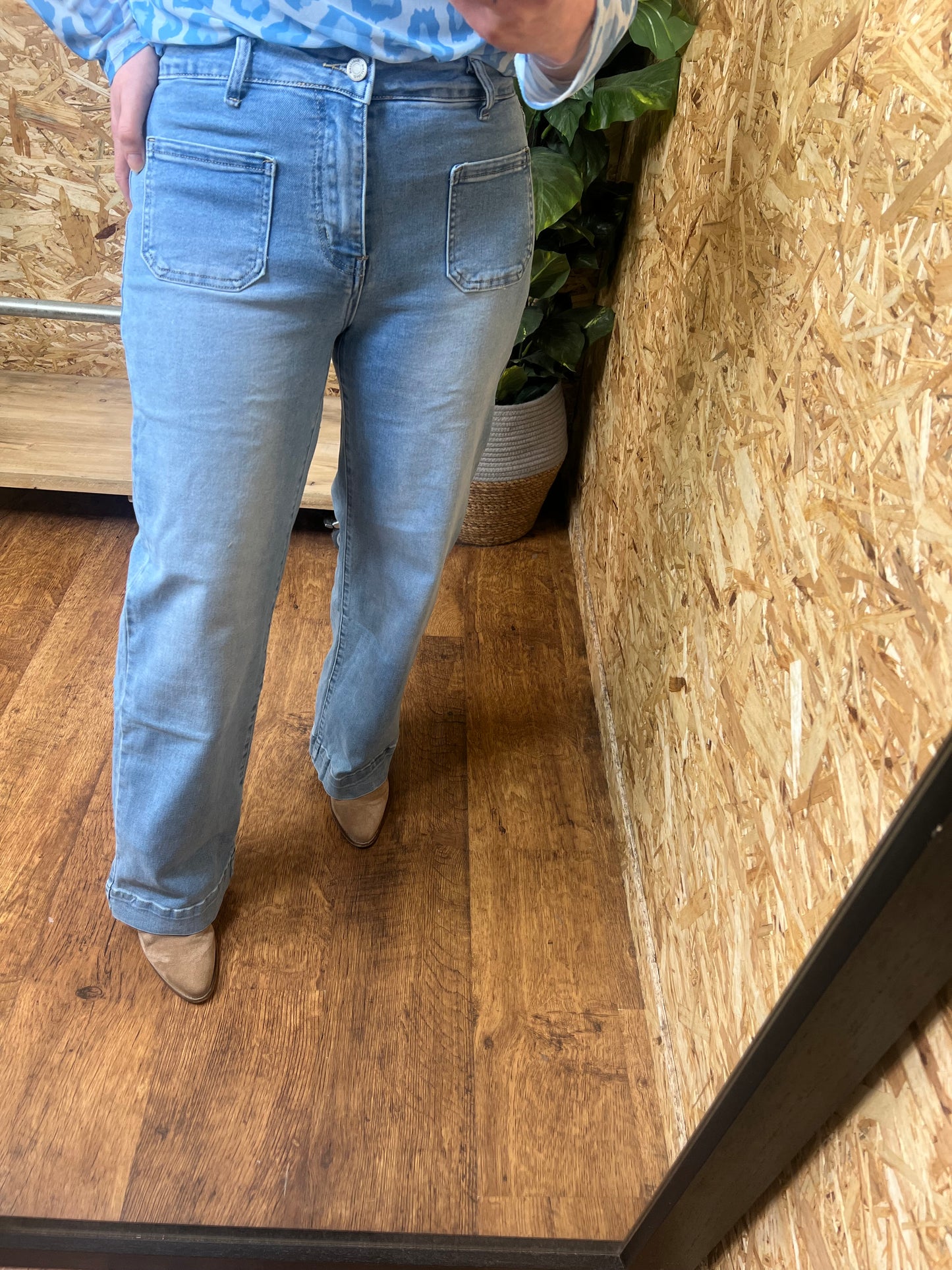 Pocket Front Jeans